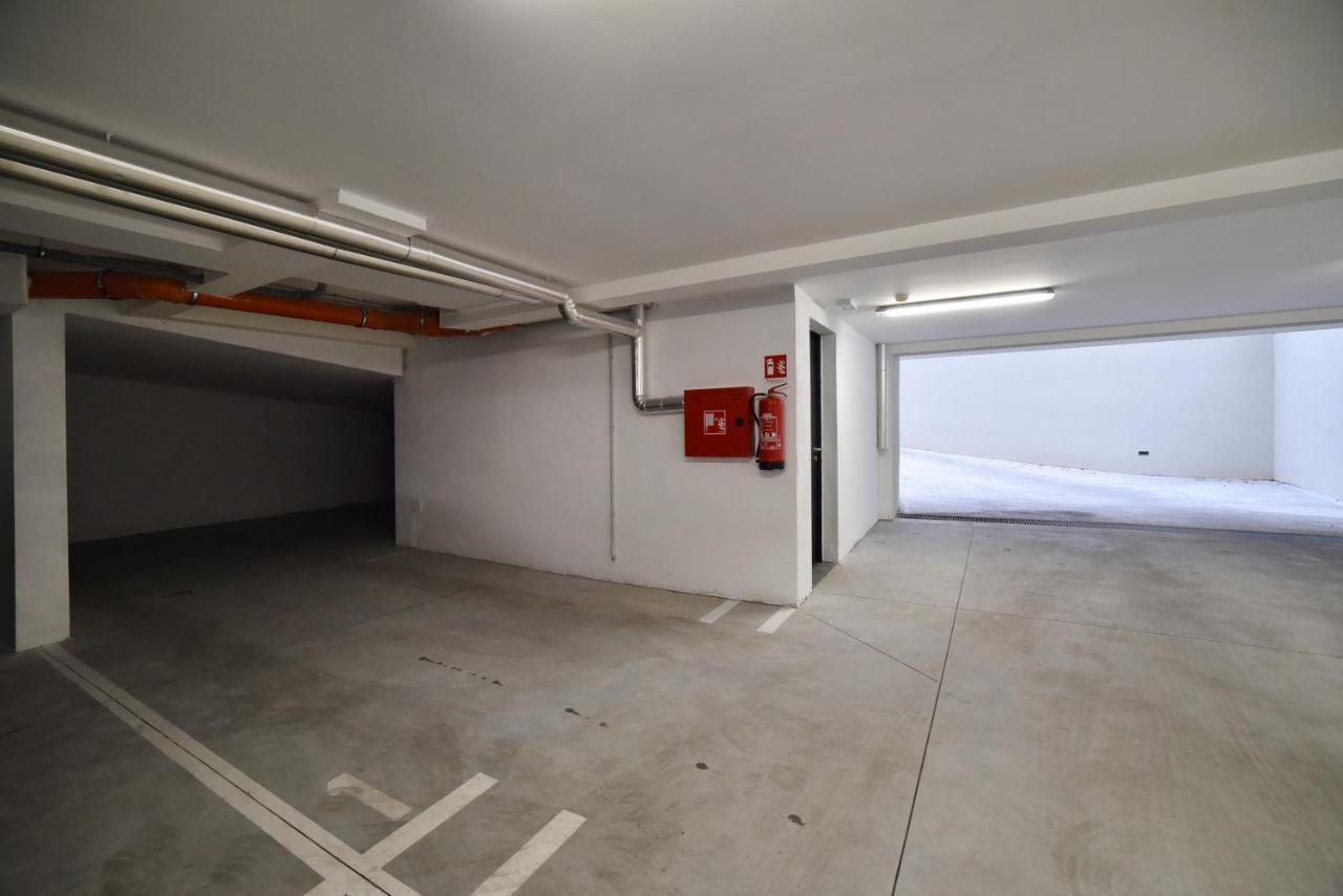 Ophelia Apartment With Parking Zagreb Eksteriør bilde